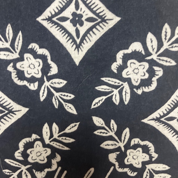 Hemlock scarf - Picture 3 of 3